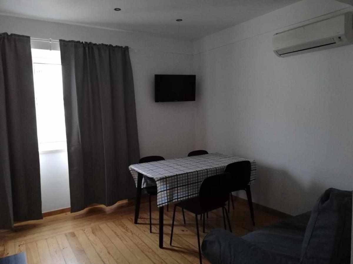 Apartamentos Internacional Coimbra Rum bild